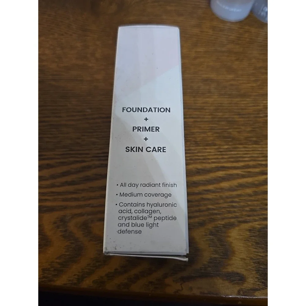 JOAH Foundation Crystal Glow Peptide-Infused TW050 Tan‎ Warm Undertones